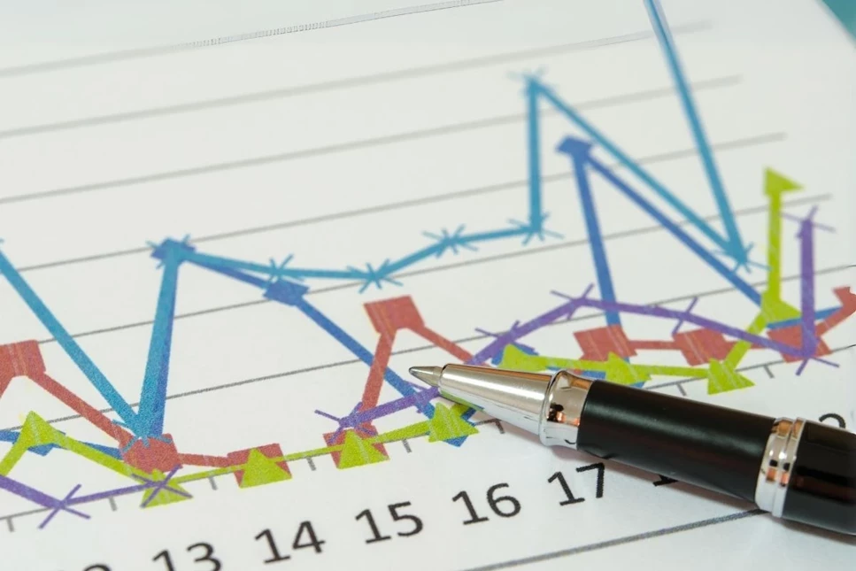 MEVSİM VE TAKVİM ETKİSİNDEN ARINDIRMA